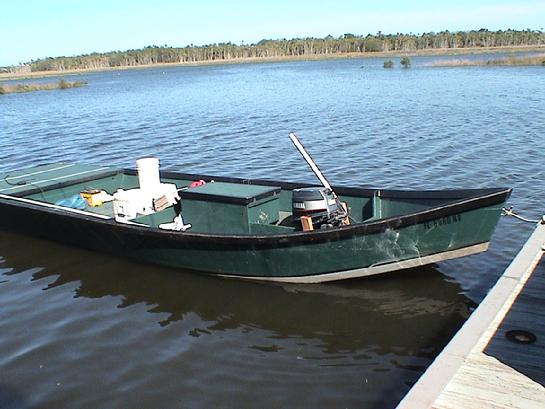 well boat/ mullet boat.